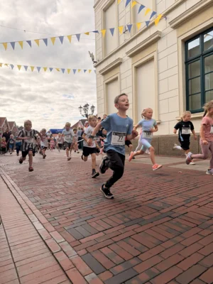 Foto des Albums: Bambinilauf - 31. Stadtlauf / 6. Volksbanklauf