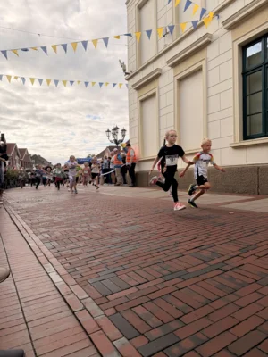 Foto des Albums: Bambinilauf - 31. Stadtlauf / 6. Volksbanklauf
