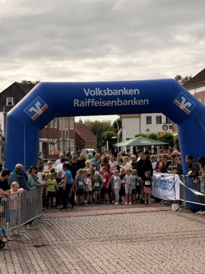 Foto des Albums: Bambinilauf - 31. Stadtlauf / 6. Volksbanklauf