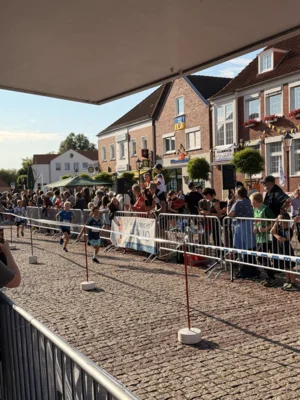 Foto des Albums: Schülerlauf - 31. Stadtlauf / 6. Volksbanklauf