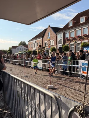 Foto des Albums: Schülerlauf - 31. Stadtlauf / 6. Volksbanklauf