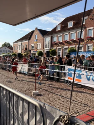 Foto des Albums: Schülerlauf - 31. Stadtlauf / 6. Volksbanklauf
