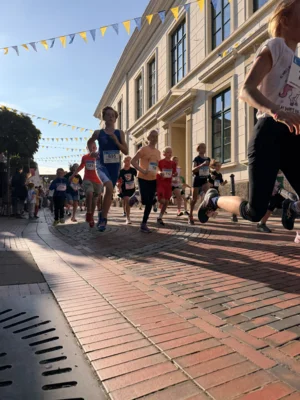 Foto des Albums: Schülerlauf - 31. Stadtlauf / 6. Volksbanklauf