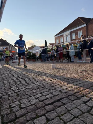 Foto des Albums: 5km & 10km - 31. Stadtlauf / 6. Volksbanklauf
