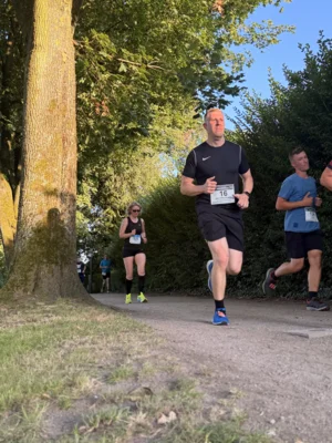 Foto des Albums: 5km & 10km - 31. Stadtlauf / 6. Volksbanklauf