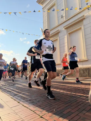 Foto des Albums: 5km & 10km - 31. Stadtlauf / 6. Volksbanklauf