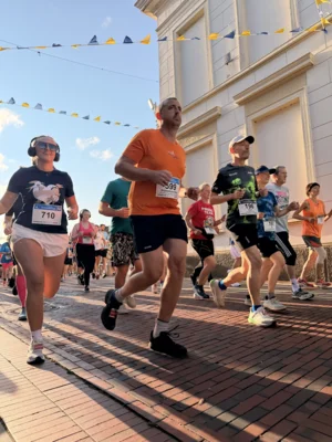 Foto des Albums: 5km & 10km - 31. Stadtlauf / 6. Volksbanklauf