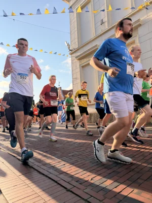 Foto des Albums: 5km & 10km - 31. Stadtlauf / 6. Volksbanklauf