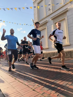 Foto des Albums: 5km & 10km - 31. Stadtlauf / 6. Volksbanklauf
