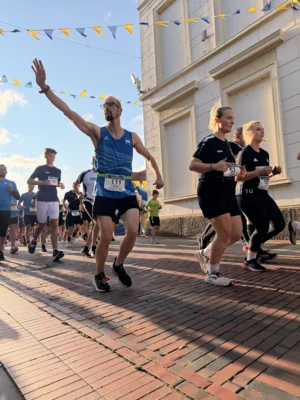 Foto des Albums: 5km & 10km - 31. Stadtlauf / 6. Volksbanklauf