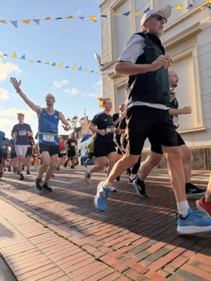 Foto des Albums: 5km & 10km - 31. Stadtlauf / 6. Volksbanklauf