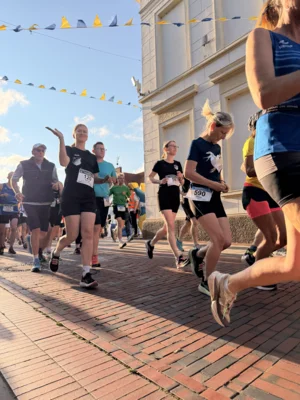 Foto des Albums: 5km & 10km - 31. Stadtlauf / 6. Volksbanklauf