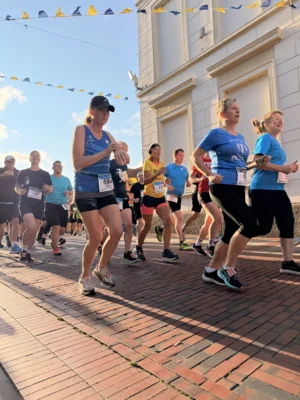 Foto des Albums: 5km & 10km - 31. Stadtlauf / 6. Volksbanklauf