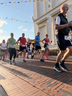 Foto des Albums: 5km & 10km - 31. Stadtlauf / 6. Volksbanklauf