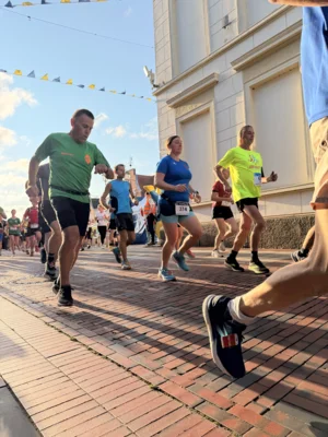 Foto des Albums: 5km & 10km - 31. Stadtlauf / 6. Volksbanklauf