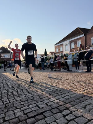 Foto des Albums: 5km & 10km - 31. Stadtlauf / 6. Volksbanklauf
