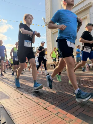 Foto des Albums: 5km & 10km - 31. Stadtlauf / 6. Volksbanklauf