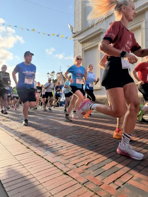 Foto des Albums: 5km & 10km - 31. Stadtlauf / 6. Volksbanklauf