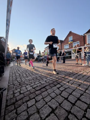 Foto des Albums: 5km & 10km - 31. Stadtlauf / 6. Volksbanklauf