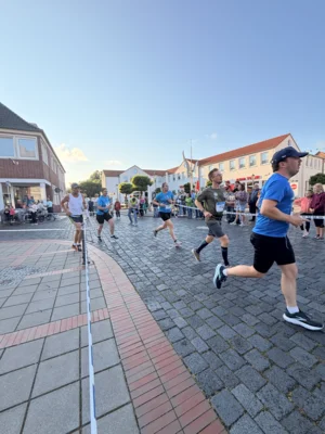 Foto des Albums: 5km & 10km - 31. Stadtlauf / 6. Volksbanklauf