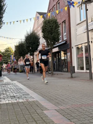 Foto des Albums: 5km & 10km - 31. Stadtlauf / 6. Volksbanklauf