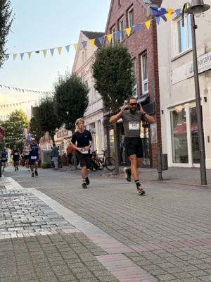 Foto des Albums: 5km & 10km - 31. Stadtlauf / 6. Volksbanklauf
