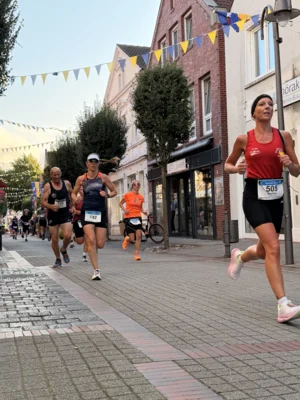 Foto des Albums: 5km & 10km - 31. Stadtlauf / 6. Volksbanklauf