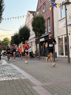 Foto des Albums: 5km & 10km - 31. Stadtlauf / 6. Volksbanklauf