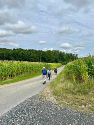 Sch&ouml;ne Feldmark  (Bild vergr&ouml;&szlig;ern)
