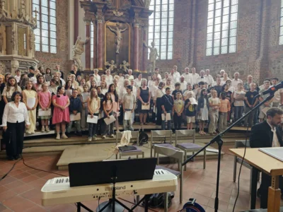 13 Uhr begann die Generalprobe. Ein langer Tag f&uuml;r die Musikerinnen und Musiker. 