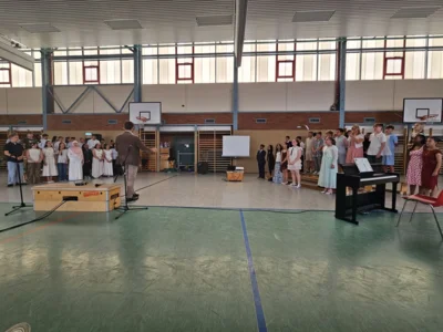 Foto des Albums: Berührender Abschied unserer 6. Klassen