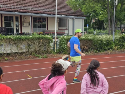 Foto des Albums: Spendenlauf für einere schönere Schule