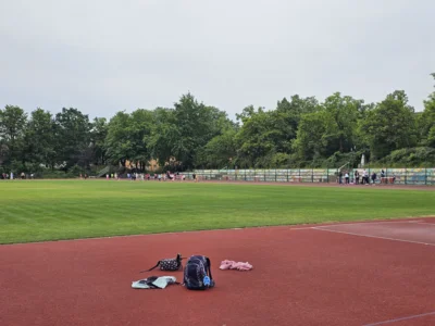 Foto des Albums: Spendenlauf für einere schönere Schule