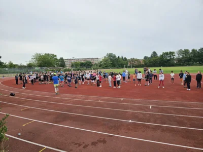 Foto des Albums: Spendenlauf für einere schönere Schule