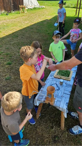 Bild: Besuch auf dem Pettenhof (6)