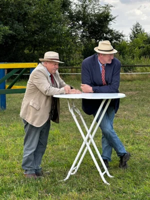 Foto des Albums: Fahr-Abzeichen FA 3, Longier-Abzeichen FA 2
