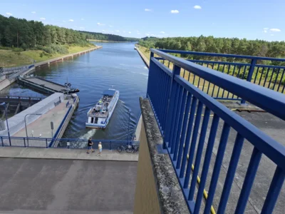Foto des Albums: Besuch in Doppelsparschleuse und Trogbrücke (08.​08.​2026)