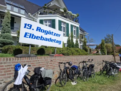 Foto des Albums: 19. Elbebadetag in Rogätz
