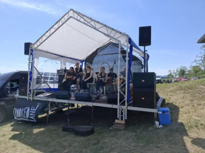 Foto des Albums: 19. Elbebadetag in Rogätz
