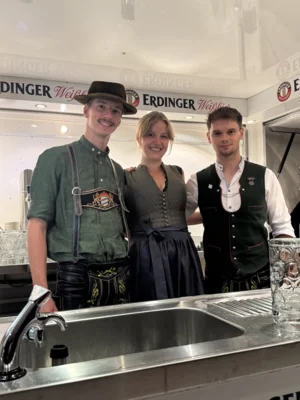 Foto des Albums: 3. Salmdorfer Festwochenende 2026 - Teil 1 Freitag und Samstag