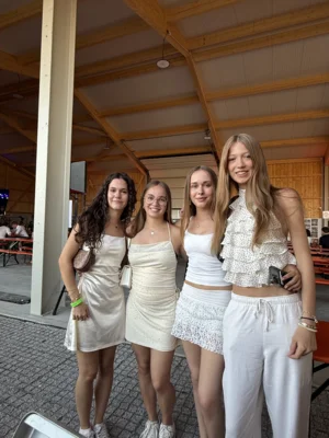 Foto des Albums: 3. Salmdorfer Festwochenende 2026 - Teil 1 Freitag und Samstag