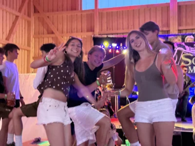 Foto des Albums: 3. Salmdorfer Festwochenende 2026 - Teil 1 Freitag und Samstag