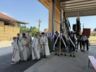 Foto des Albums: 3. Salmdorfer Festwochenende 2026 - Teil 2 Festgottesdienst und Bieranstich