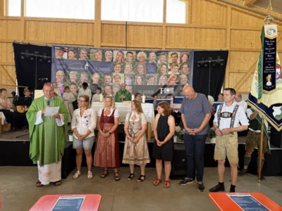Foto des Albums: 3. Salmdorfer Festwochenende 2026 - Teil 2 Festgottesdienst und Bieranstich