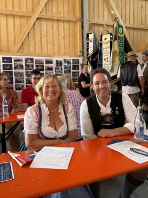 Foto des Albums: 3. Salmdorfer Festwochenende 2026 - Teil 2 Festgottesdienst und Bieranstich