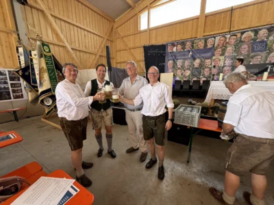 Foto des Albums: 3. Salmdorfer Festwochenende 2026 - Teil 3 Tradition und Familie