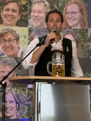 Foto des Albums: 3. Salmdorfer Festwochenende 2026 - Teil 3 Tradition und Familie