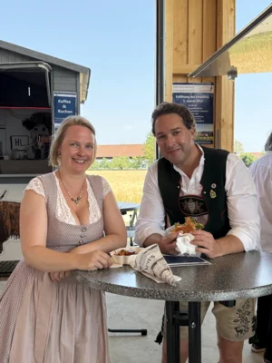 Foto des Albums: 3. Salmdorfer Festwochenende 2026 - Teil 3 Tradition und Familie