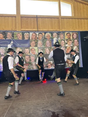 Foto des Albums: 3. Salmdorfer Festwochenende 2026 - Teil 4 Trachtentanz und Musikkabarett
