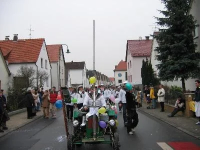 Foto des Albums: AEWG-Umzug 2004